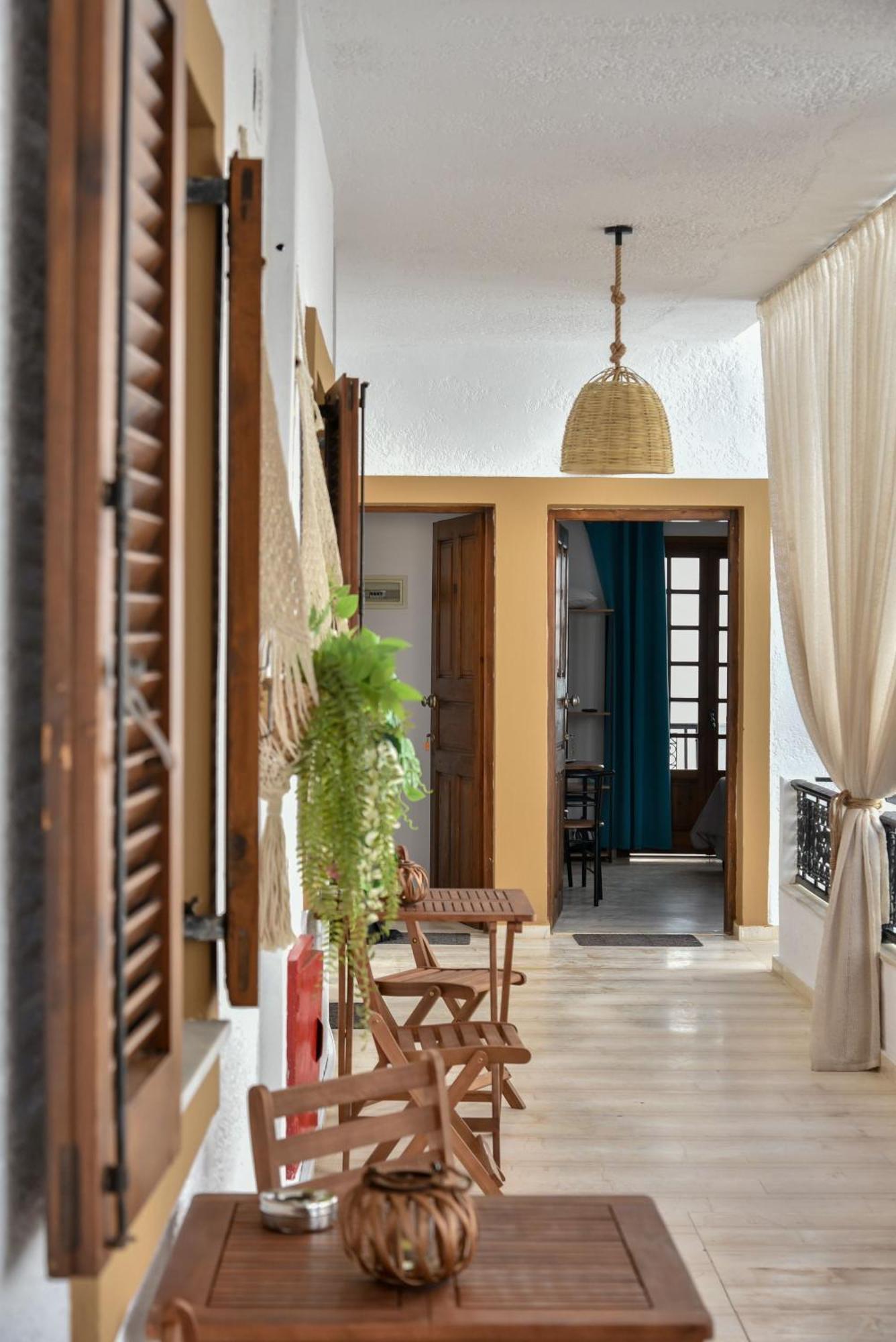 Eva Studios & Apartments Agia Pelagia  Exterior photo