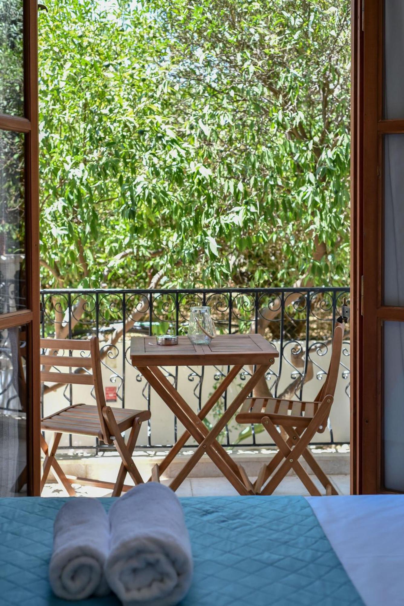 Eva Studios & Apartments Agia Pelagia  Exterior photo
