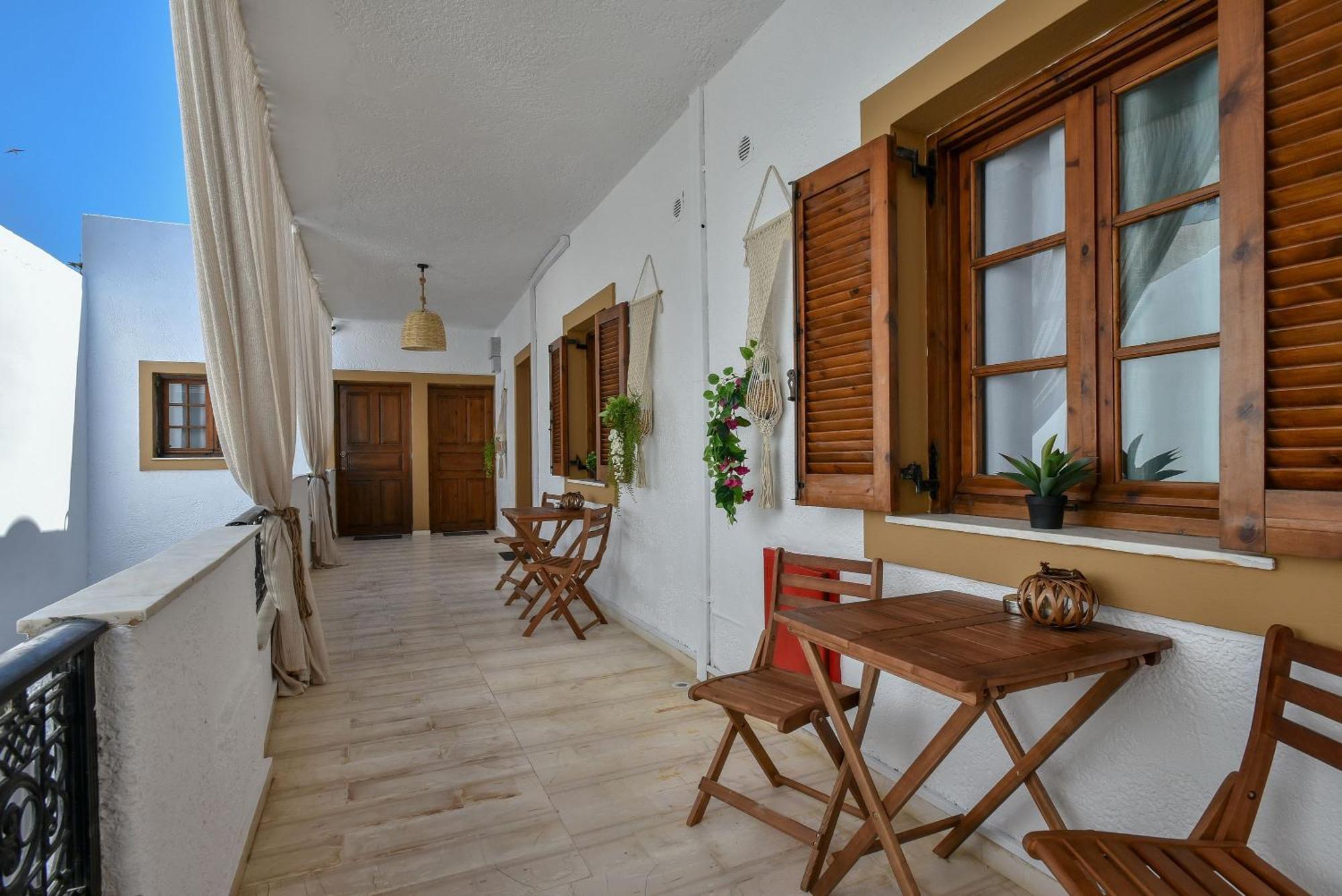 Eva Studios & Apartments Agia Pelagia  Exterior photo